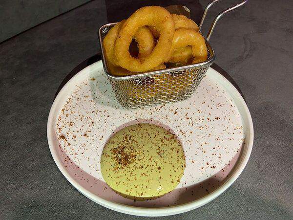 Lounge 1925 - Луковые кольца