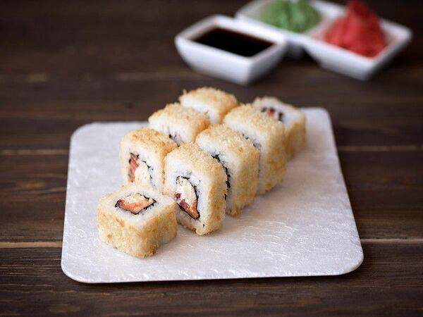 Чибо Сано - Ролл Цезарь темпура с лососем