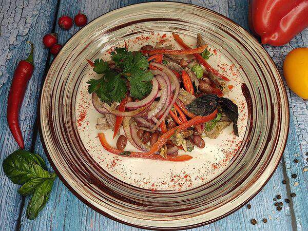 Аджика - Салат Тбилиси с говядиной и красной фасолью