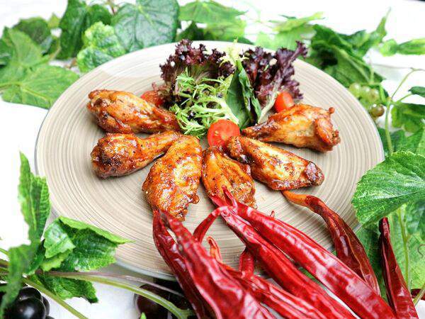 Вечная пятница - Крылышки в остром соусе Баффало