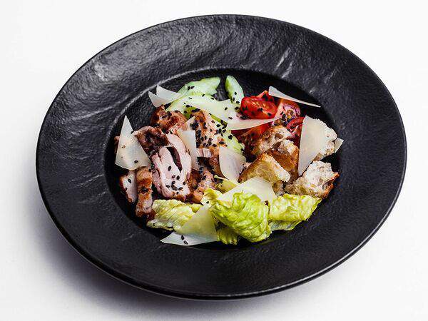 The atelier - Салат с цыпленком тандури