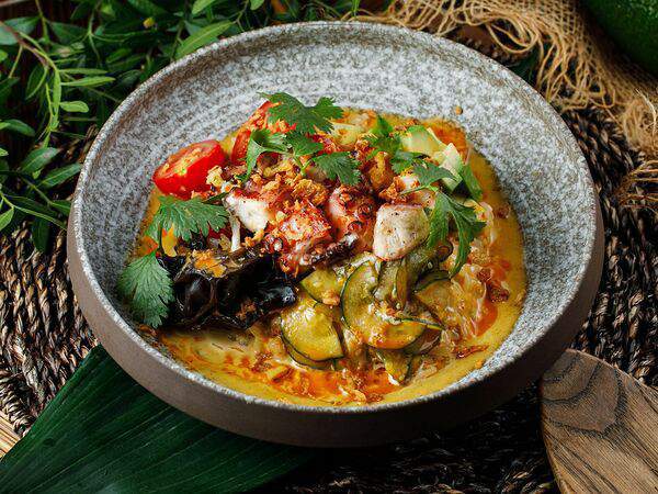 Поке от Not Only Poke by Bigvava - Поке с осьминогом, авокадо хасс и древесными грибами