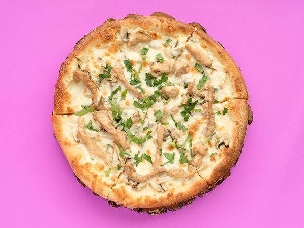 Food-n-Wood - Пицца Сливочная с курицей и грибами