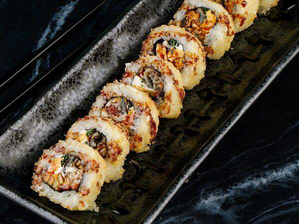 Баклажан Горьковская - Темпурный ролл с угрем