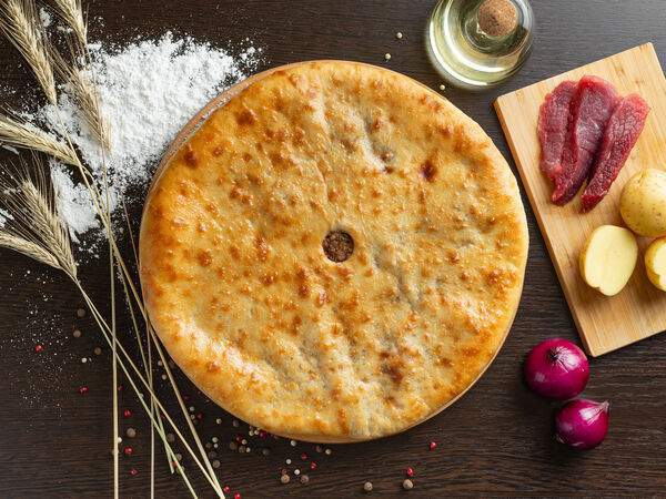 Дары Осетии - Пирог с бараниной и картофелем
