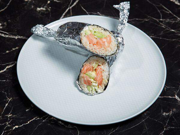 Изи - Суши буррито с лососем