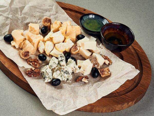 Ресторан Невидалия - Сырное ассорти
