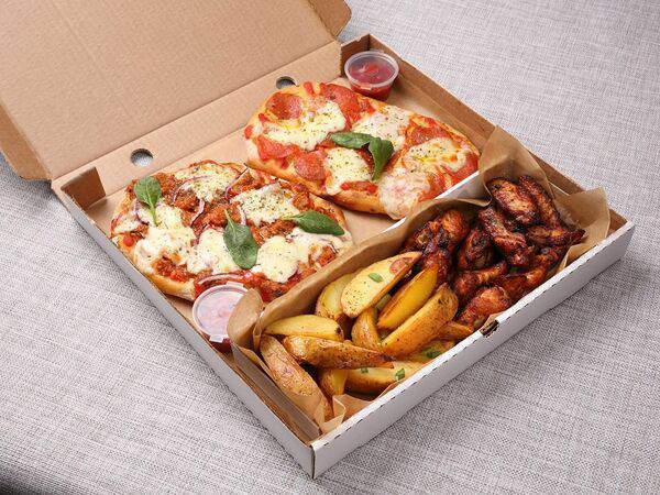 Caffe la vita - Сет мини-пиццы и крылышки