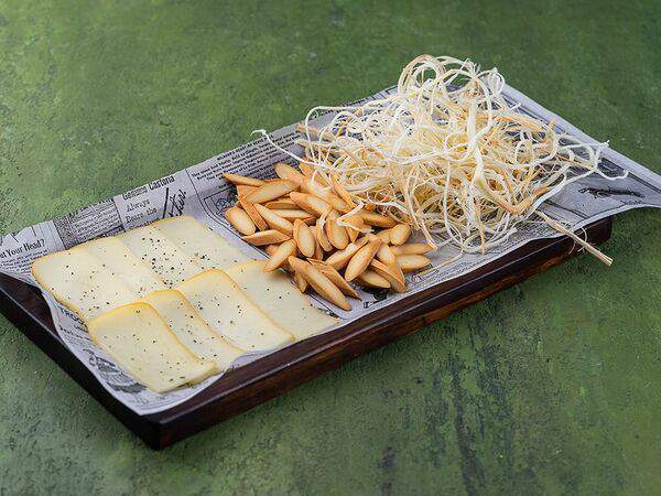 Моррис - Ассорти из копченых сыров