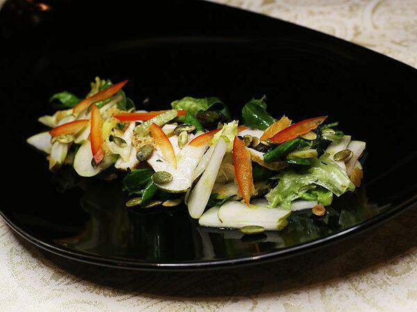 Ирис - Салат Тулузский с куриной грудкой