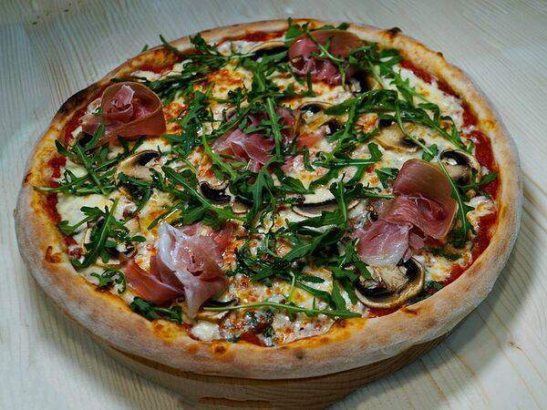 Uno Pizza - Prosciutto e Funghi 33см