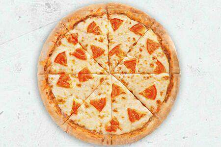 Pizza Hut - Маргарита Пицца 30 см традиционное тесто