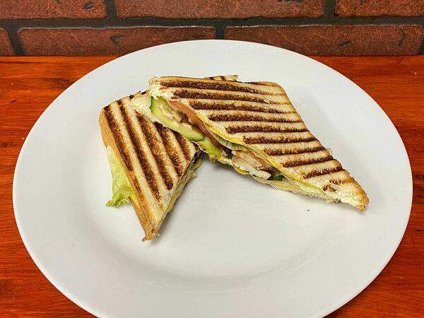 Снекмаркет - Сэндвич с копченой курицей