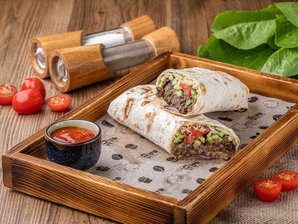 Ресторан Leo shaverma and bar в Санкт-Петербурге