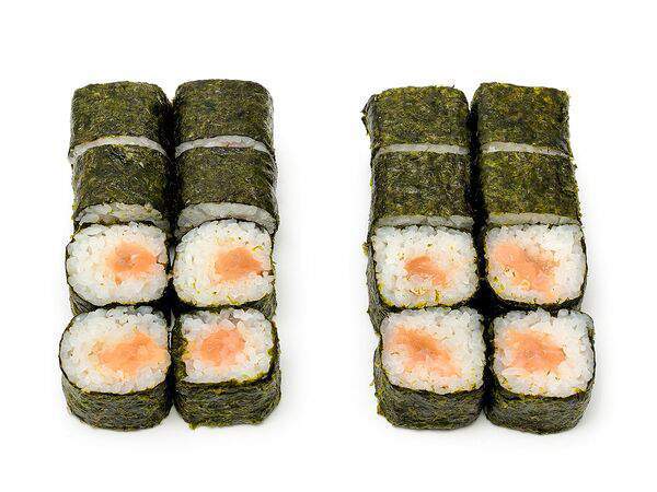 Inari - Классический ролл с лососем
