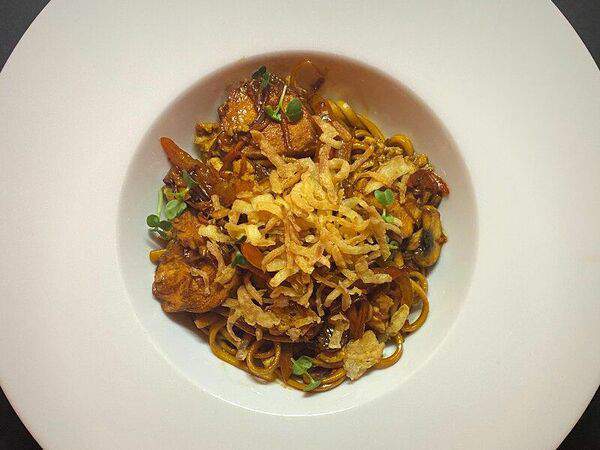 Самба суши - Лапша с копченой курицей