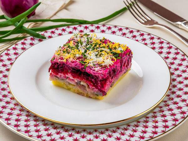 Емеля - Салат Сельдь под шубой