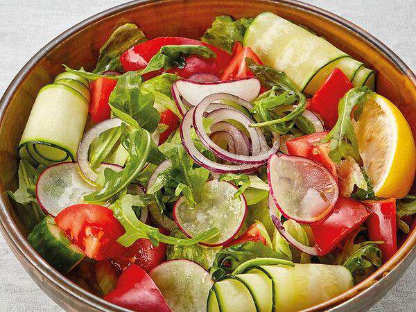 Эй, Джованни! - Салат из сезонных овощей