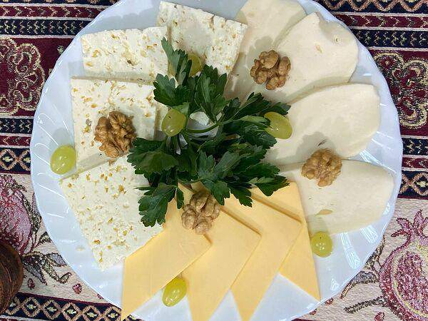 Грузинские каникулы - Ассорти сыров