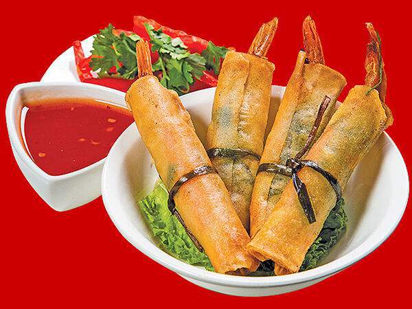 Индокитай - Спринг-роллы с креветками, болгарским перцем и кинзой