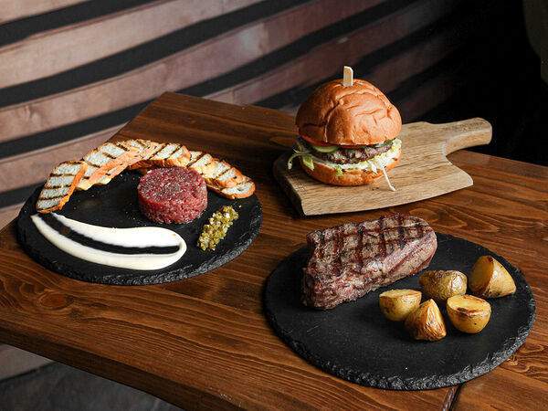 Ресторан Steak Me Truck в Нижнем Новгороде