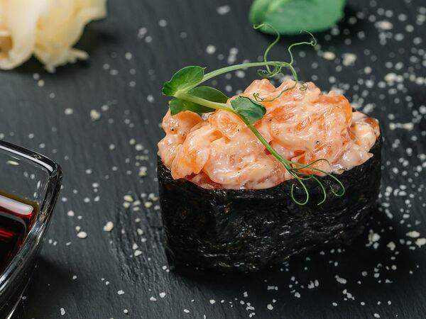 Океаника - Гункан с лососем