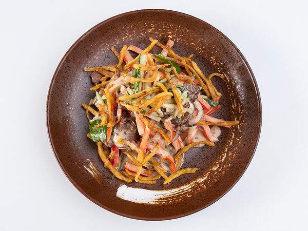 My Way, лапшичная - Салат с говядиной и картофелем пай