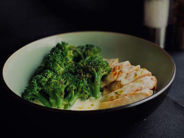Сохо - Куриная грудка с брокколи