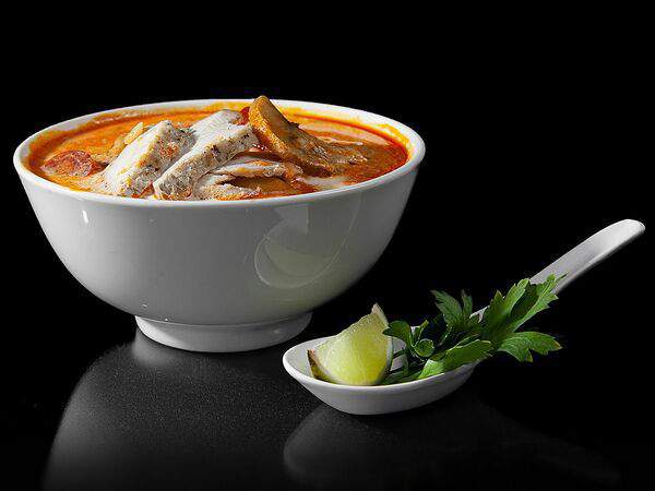 Бангкок - Том Кха с курицей