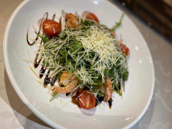 Бакинский дворик - Руккола с креветками