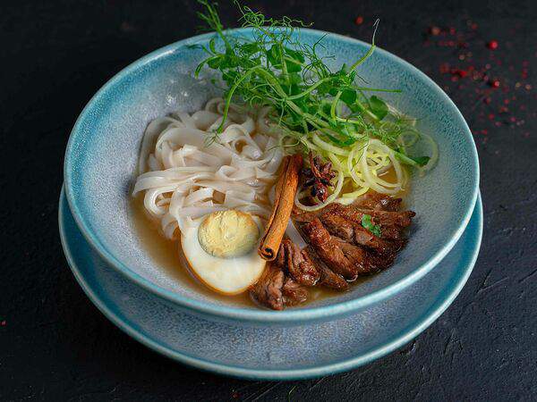 Macarena - Фо-Бо с говядиной