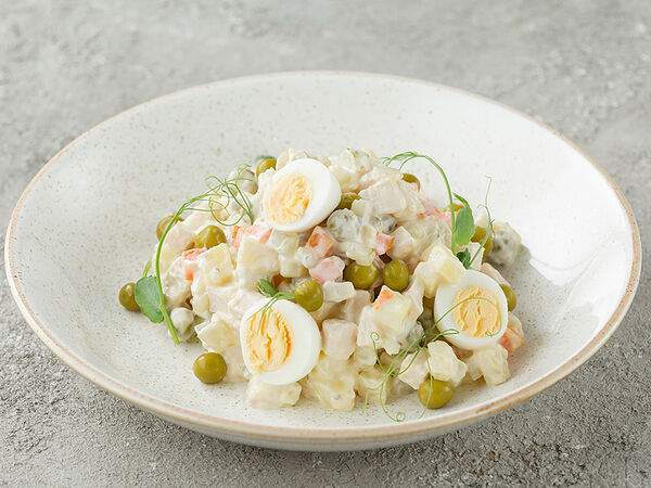 Craft Brew Cafe - Салат Оливье с цыпленком