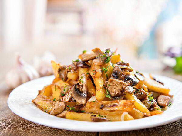 Ресторан Доставки Мамуля - Жаренный картофель с лесными грибами