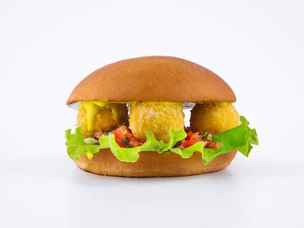 Black Star Burger - Бургер Вега с сырными шариками