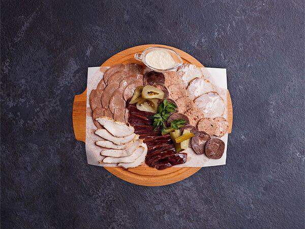 Пахлава - Ассорти из мясных закусок