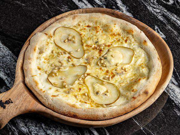 Valhalla - Пицца с грушей и дорблю