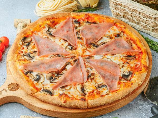 La Pasta - Пицца Прошутто фунги