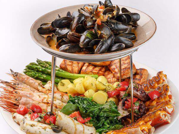 Магадан - Горячее ассорти морепродуктов Гранд