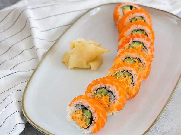 Poke Poke - Ролл Спайси Фили