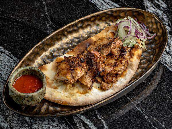 Valhalla - Куриное бедро, запеченное на углях