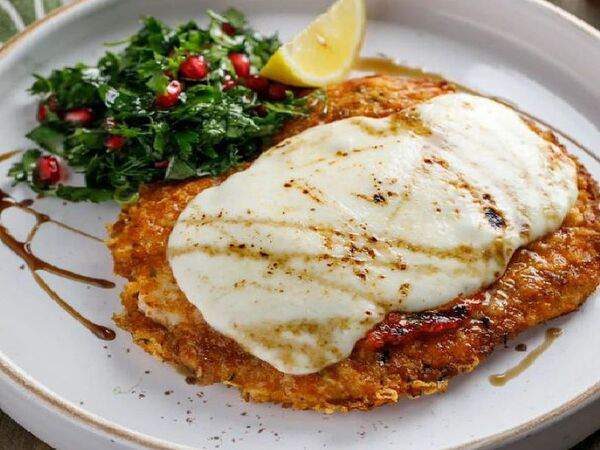 Мамалыга Бар - Цыплёнок в панировке из сулугуни