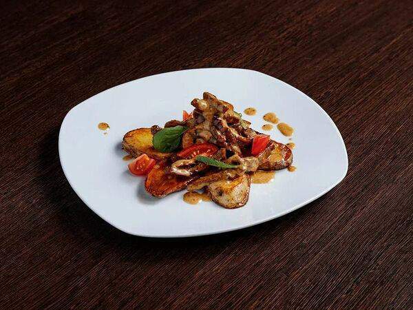 Rave Resort - Обжаренная говядина с картофелем айдахо