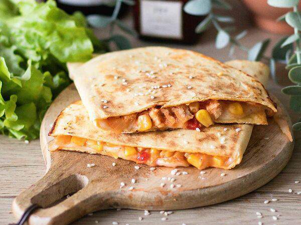 Сеньор Буррито - Карнитас Кесадилья