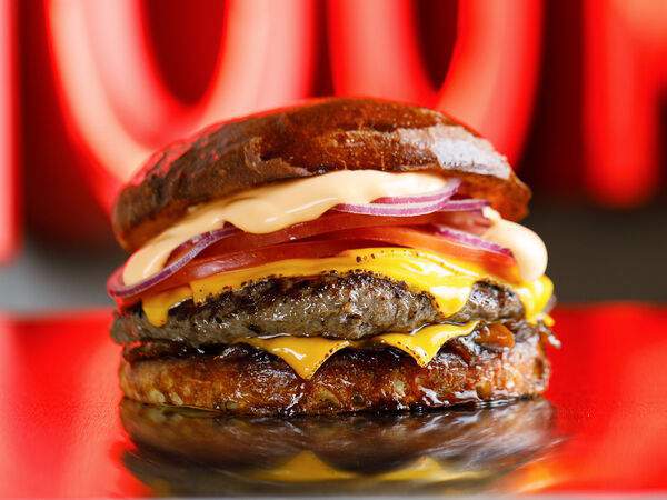 Moo Moo Burgers - Бургер Американец