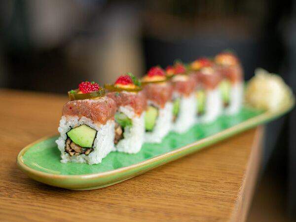 Avocado queen - Ролл тунец