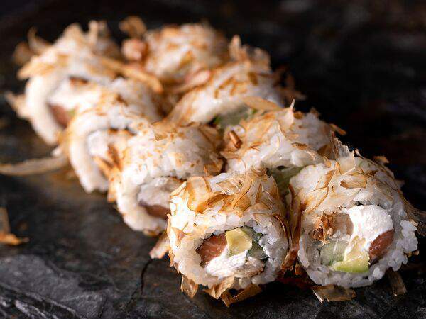 Godzilla sushi - Ролл Бонито