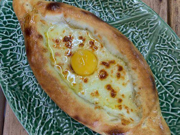 Amelie - Хачапури по-аджарски