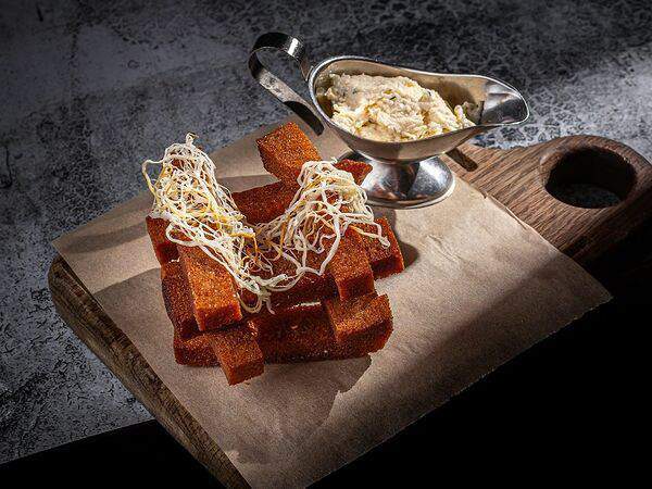 Восточный Базар - Гренки с сырным соусом