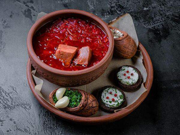 Fish Point - Борщ с молодой телятиной