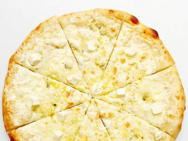 Томас морс - Пицца Четыре сыра